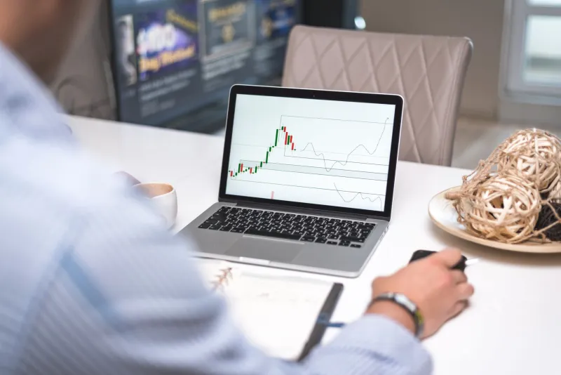The Exit Problem: Why Knowing When to Sell Your Crypto Is the Skill That Actually Determines Your Returns