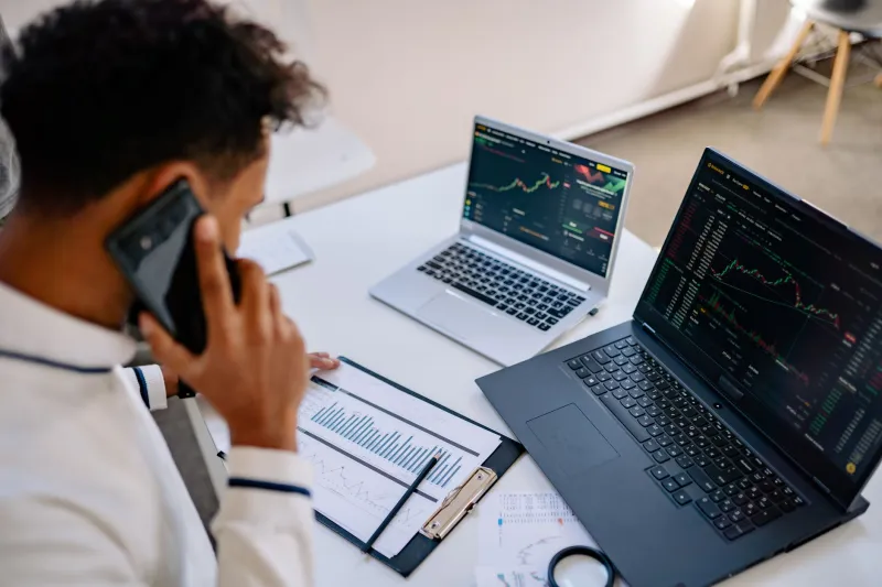 When Credentials Become Blind Spots: Why Elite Economists Keep Misreading Crypto